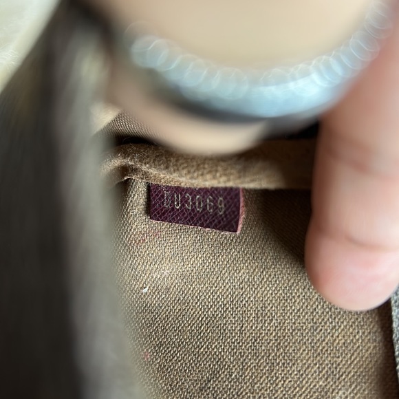 Louis Vuitton Limited Edition Mini Pochette - Picture 10 of 11